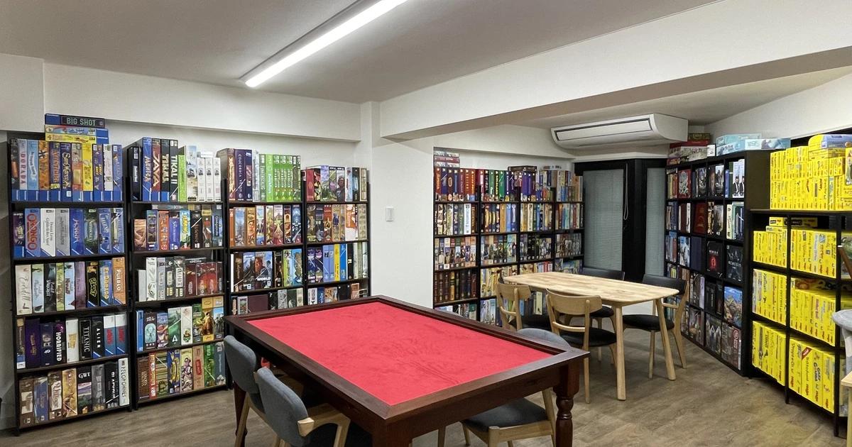 ボードゲームカフェ　くろいこひつじ